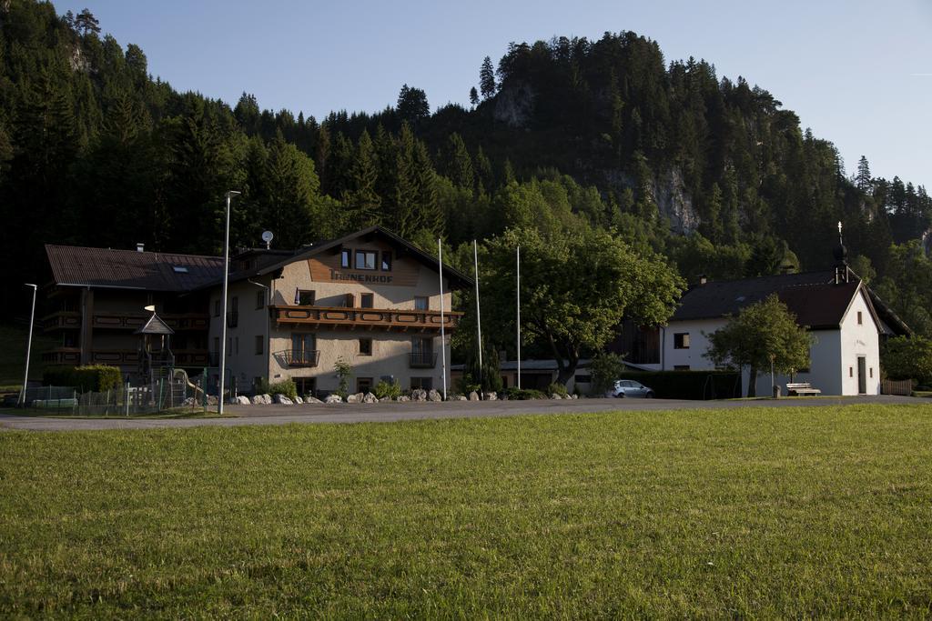 Der Tannenhof Hotell Reutte Eksteriør bilde