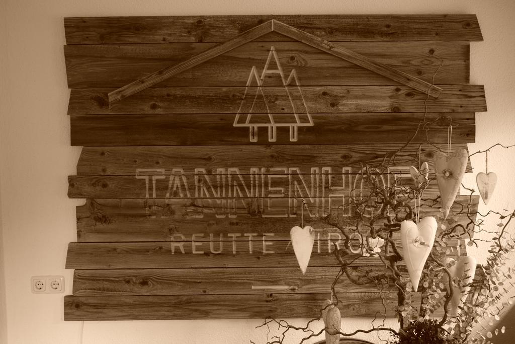 Der Tannenhof Hotell Reutte Eksteriør bilde