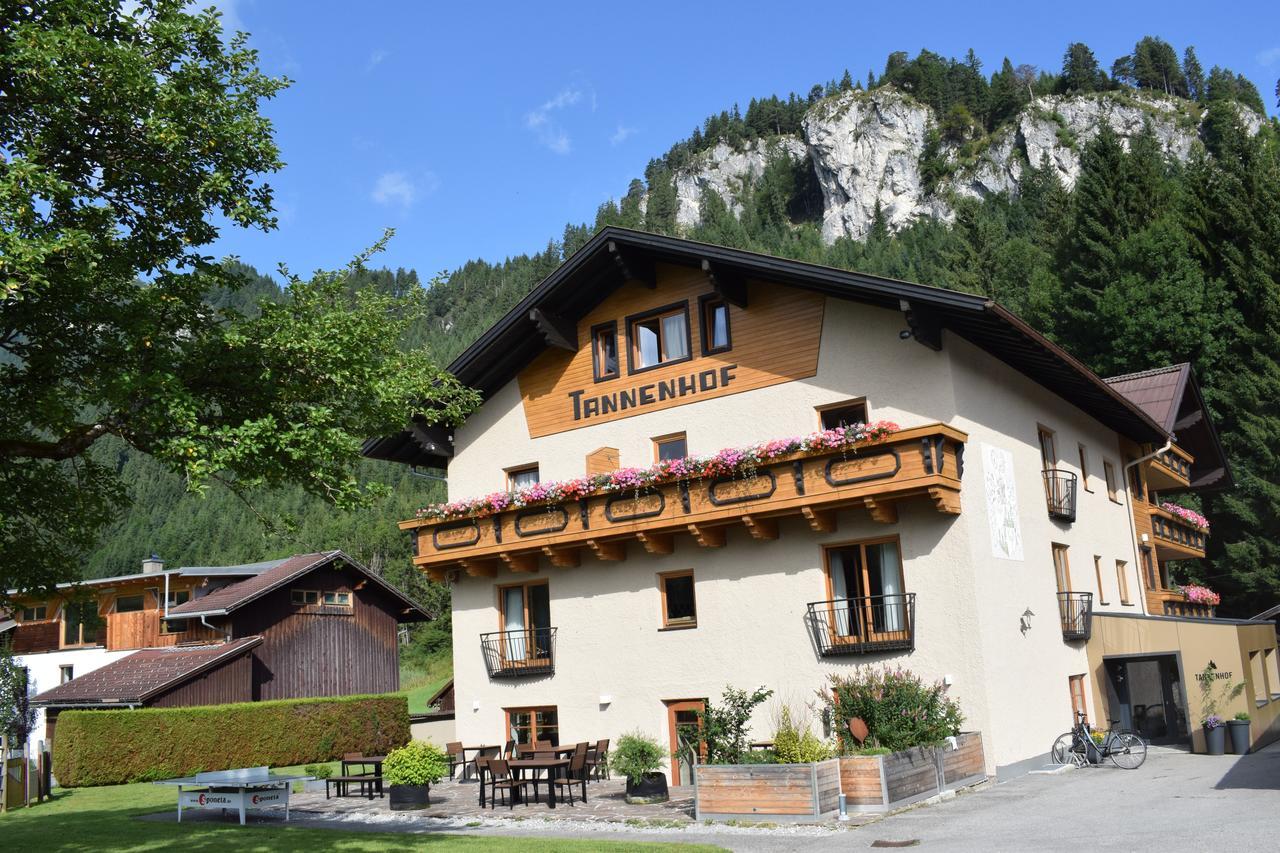 Der Tannenhof Hotell Reutte Eksteriør bilde